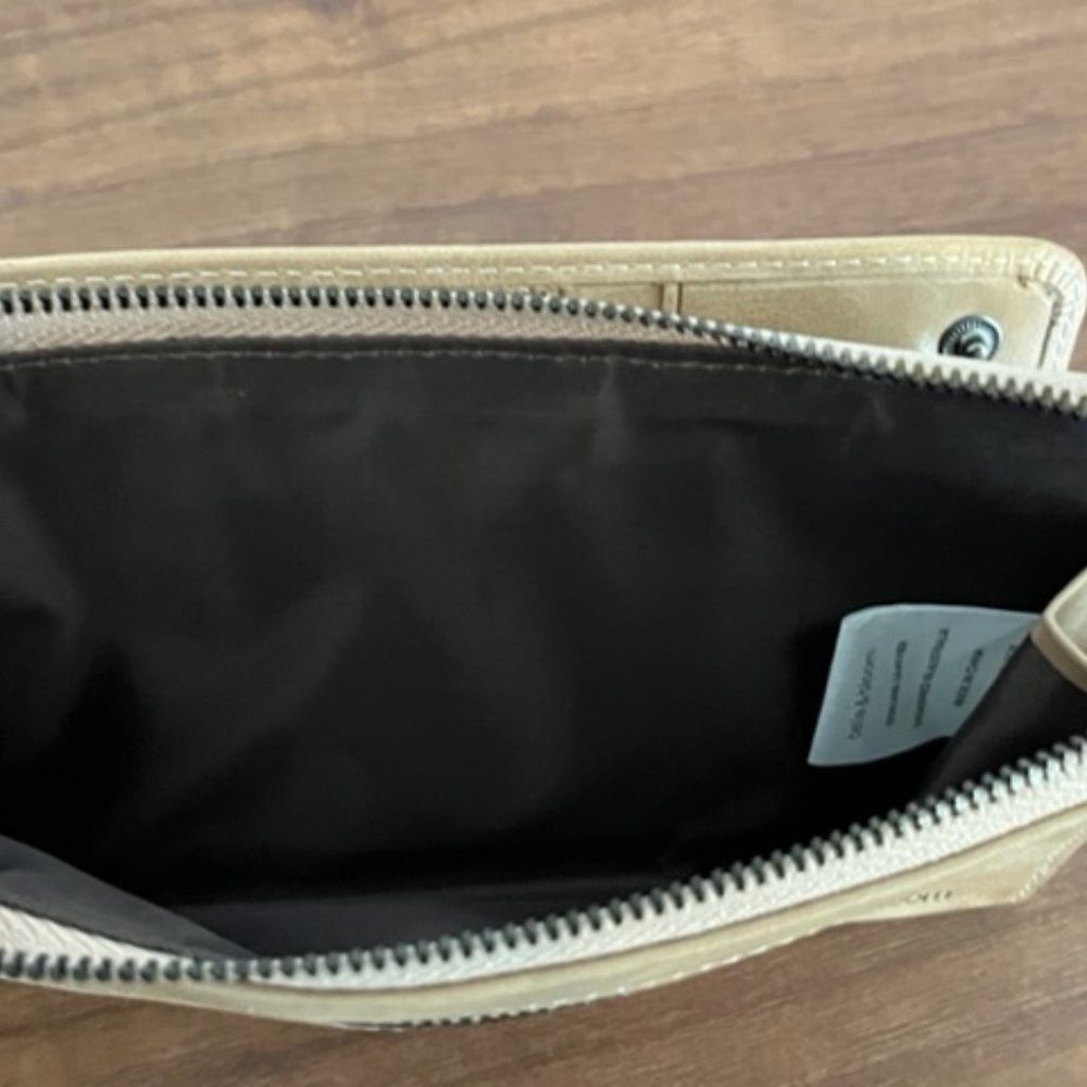 Belle & Bloom Light Brown ID Wristlet Wallet - Picture 6 of 7